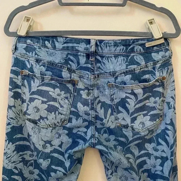 ANTHROPOLOGIE PILCRO AND THE LETTERPRESS SLIM BOYFRIEND FADED DENIM FLORAL JEANS - Picture 5 of 11